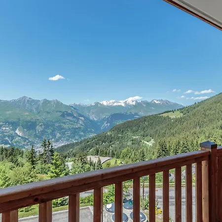 Appartement Aux Pieds Avec Piscine Et Parking Aux Arcs 1800 - Fr-1-352-4